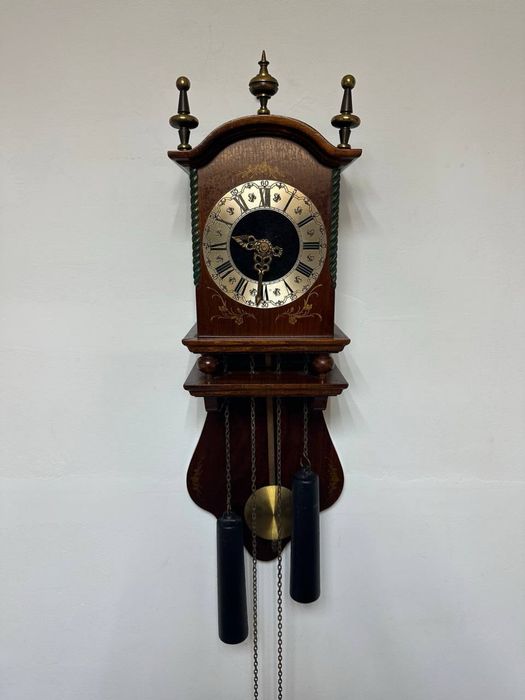 Годинник настінний з боєм часы 6841