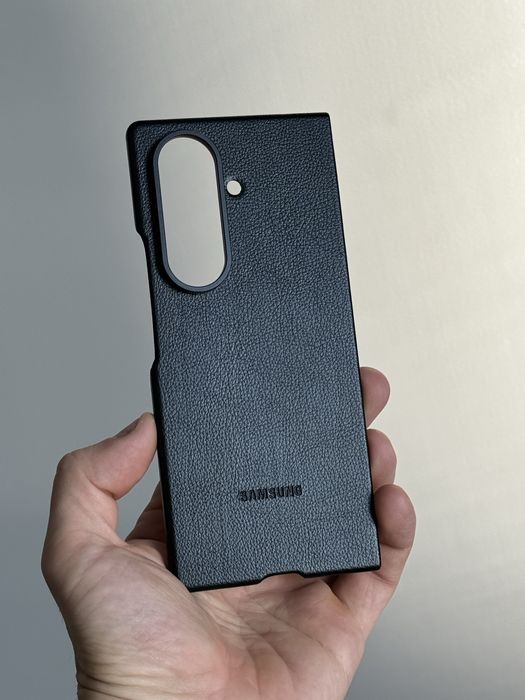 Кожанный чехол Kindsuit Case с MagSafe Galaxy Z Fold 7