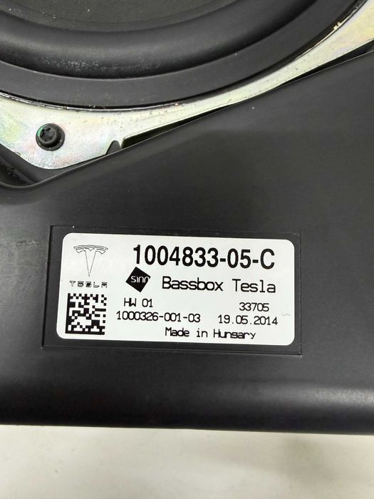 Сабвуфер Tesla Model S 2012-2020 Сабвуфер Тесла Еска 2014