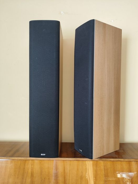 Акустика Bowers & Wilkins DM603 S3