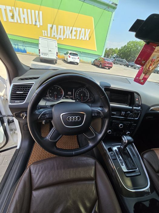 Продам Audi Q5 2013 рік