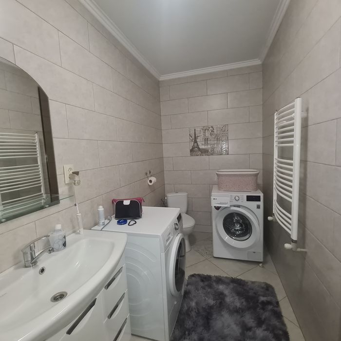 Продається чудовий сімейний будинок в м.Берегове.