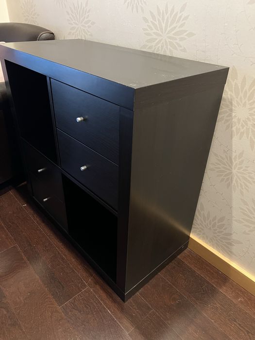 Movel apoio madeira escura Ikea