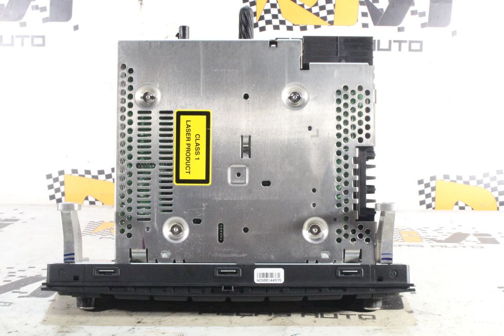 Rádio / auto-rádio BMW 3 (E90)