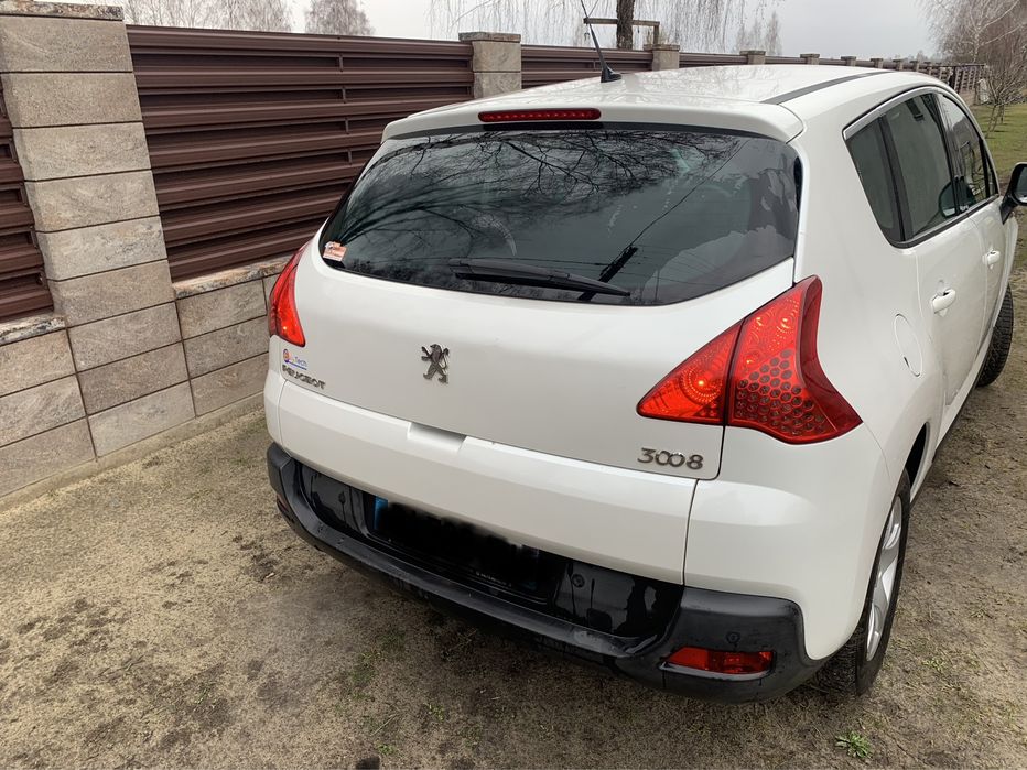 Задня Ляда Peugeot 3008 5008 Кришка багажника Пежо 5008 3008 Кляпа