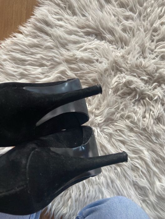 Szpilki damskie Reserved 39 czarne odkryte palce skórzane skóra