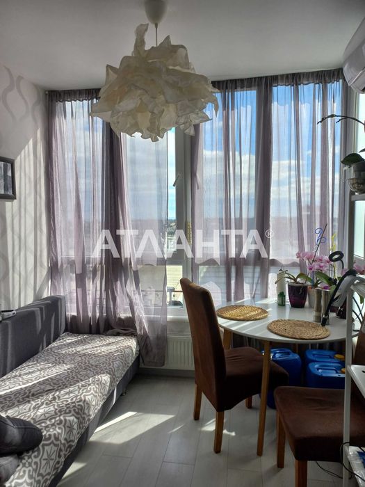 1 комнатная квартира с видом на море в  кирпичном доме