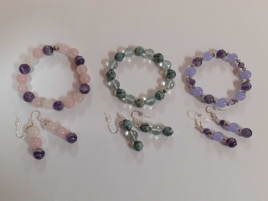 Kolczyki jedna para - biżuteria z kamienia, pereł, szkła, srebra