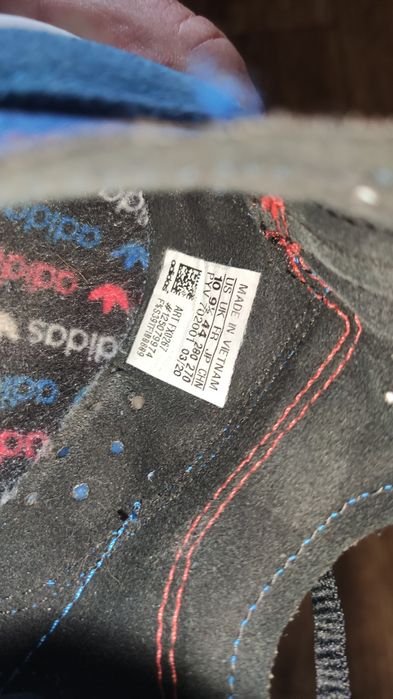 Чоловчі кросівки Adidas SL 7200.Розмір 44