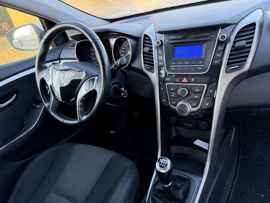 Hyundai i30 1.4 benzyna