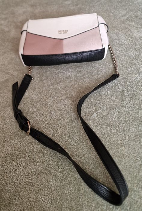 Malas Guess em excelente estado