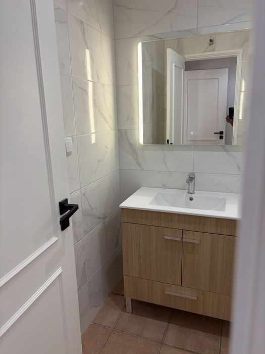 Apartamento t2 ao pe da universidade das gambelas