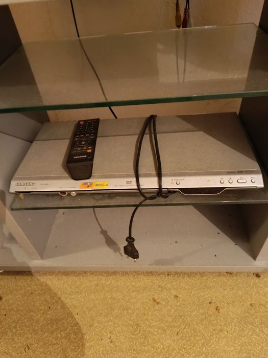 Продам телевизор и видеомагнитофон