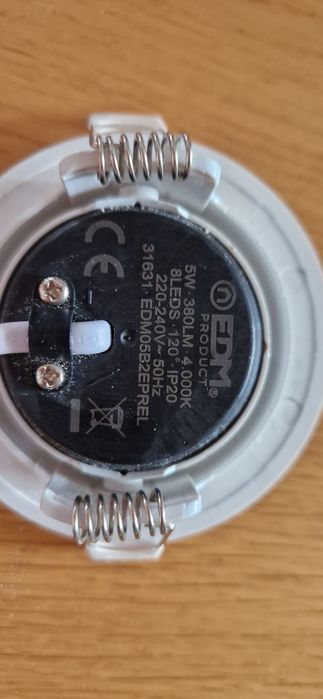 Foco downlight EDM 5W inclinável luz natural