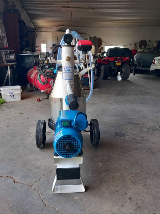 Máquina de ordenhar dupla