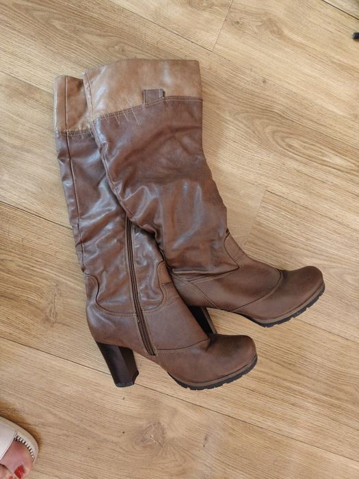 Kozaki damskie wysokie