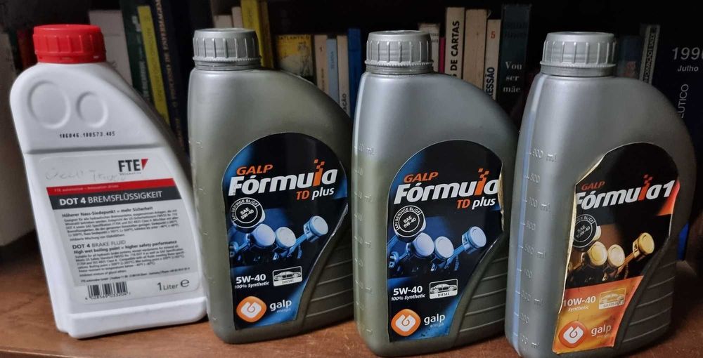 Óleos para motor e óleo para travões de automóvel