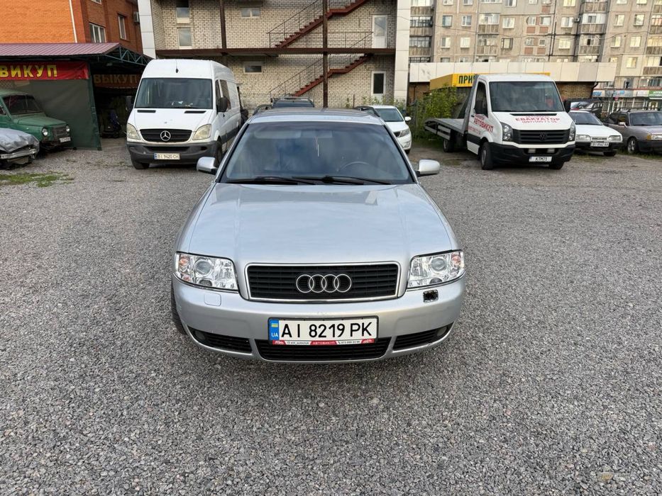 Срочно Audi A6 2,5 дизель універсал 2000