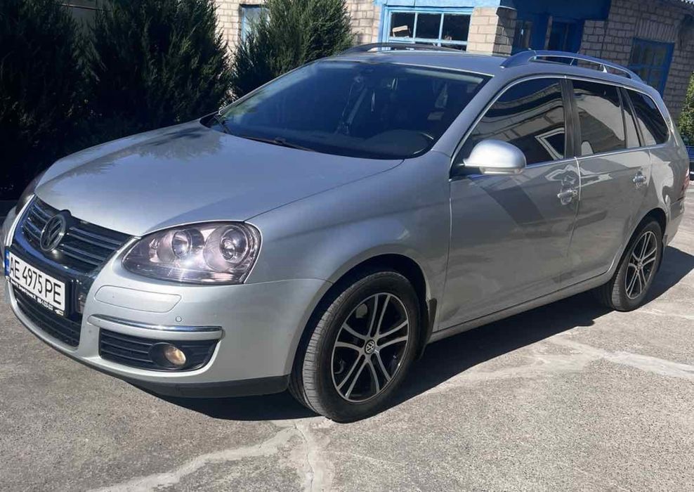 Продам  Volkswagen  Golf 5 2009