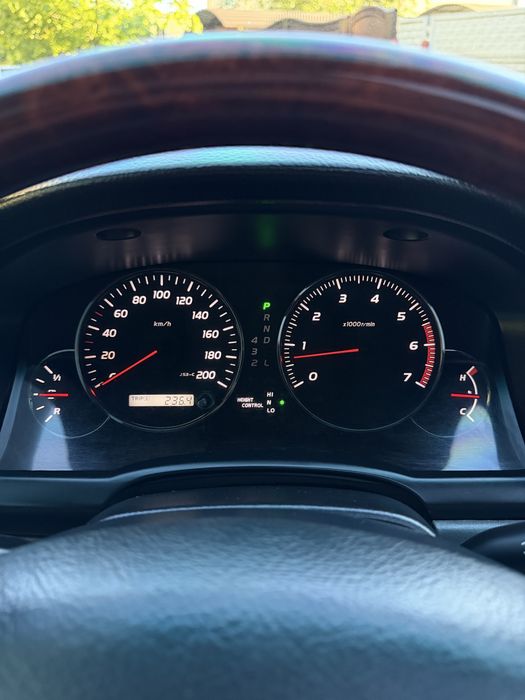 Продам Toyota Land Cruiser Prado 120