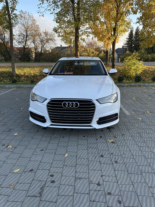 Audi a6c7 2017 року