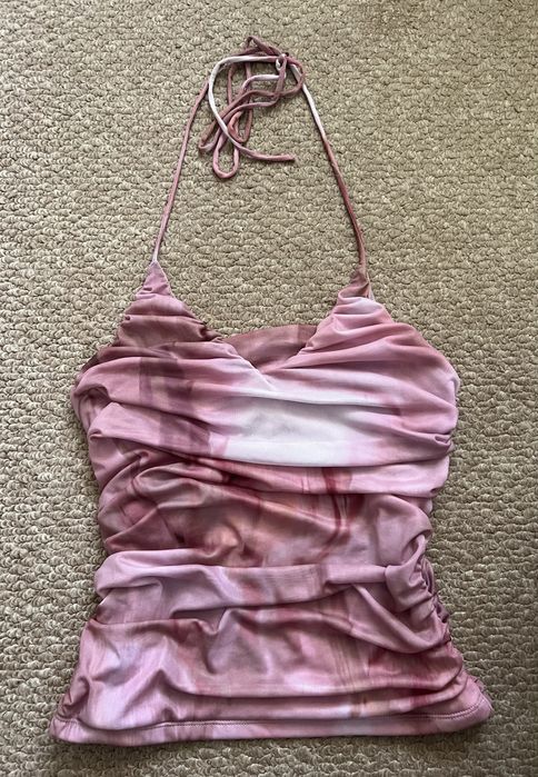 Рожевий топ на завʼязці Halter top na-kd summer baddie y2k