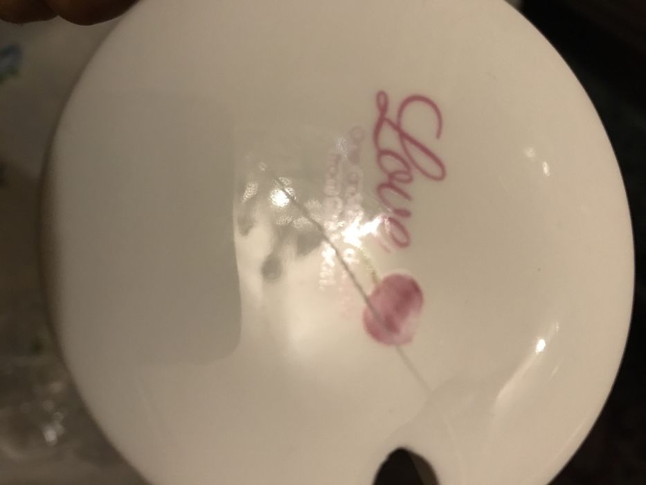 Продам новую керамическую чашку.