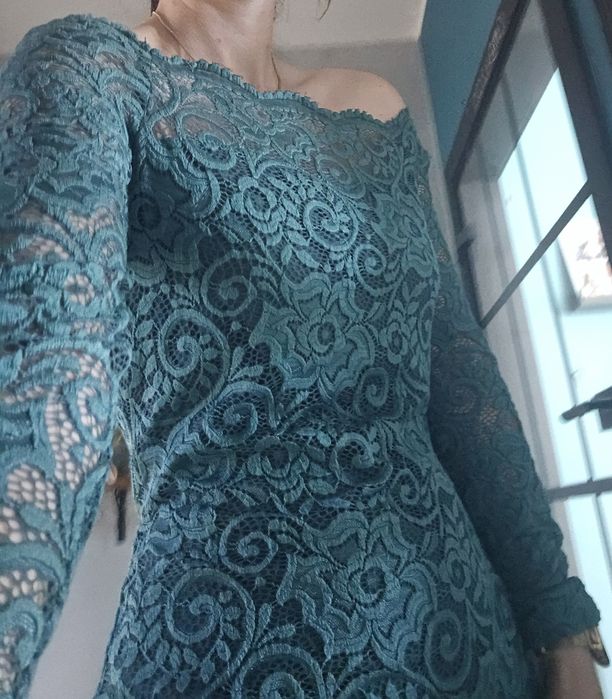 Sukienka mini koronkowa butelkowa zieleń