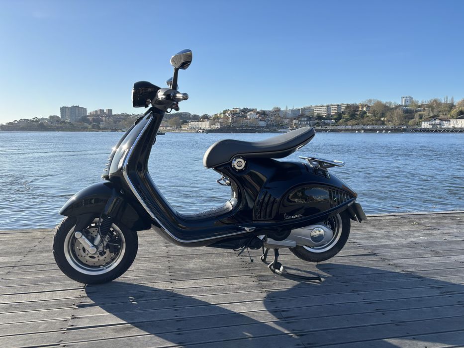VESPA 946 ( Belissíma )