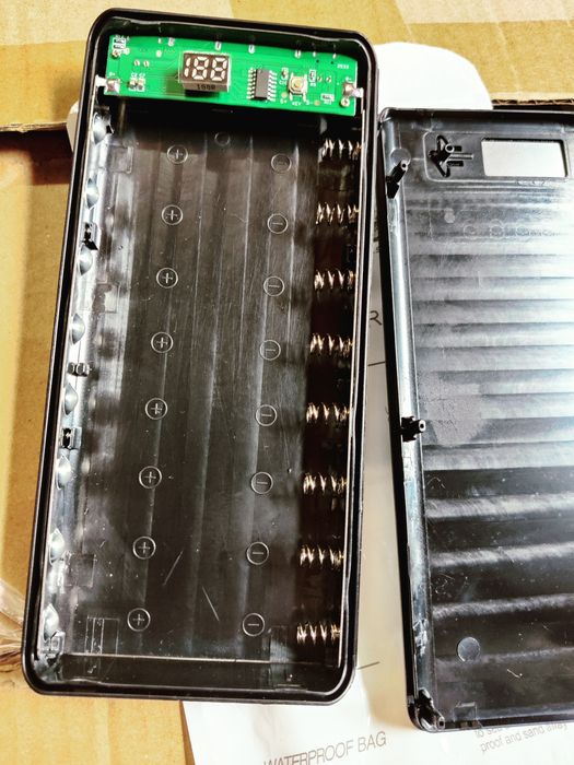 Корпус  Павербанка 8 x 18650