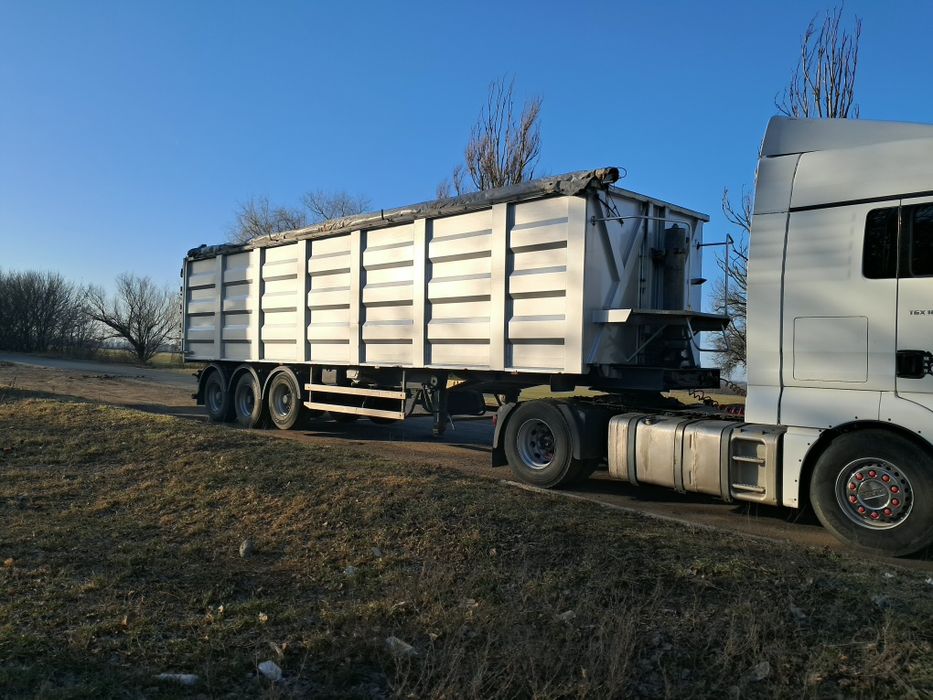 Bodex напівпричіп продам обмін на легкове авто