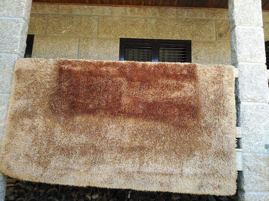 High-Pile Fuzzy Rug, 200x270 — NEW PRICE
