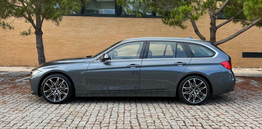 Bmw 320 D Sport caixa automatica 8v 2014