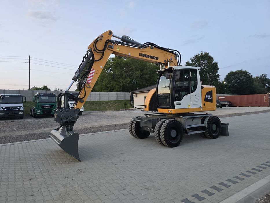 Liebherr / LIEBHERR 918 / COMPACT