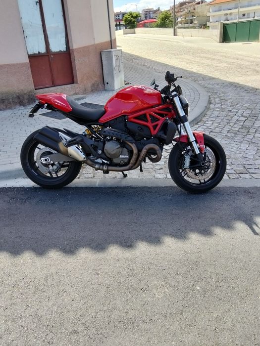 Ducati Monster 821
