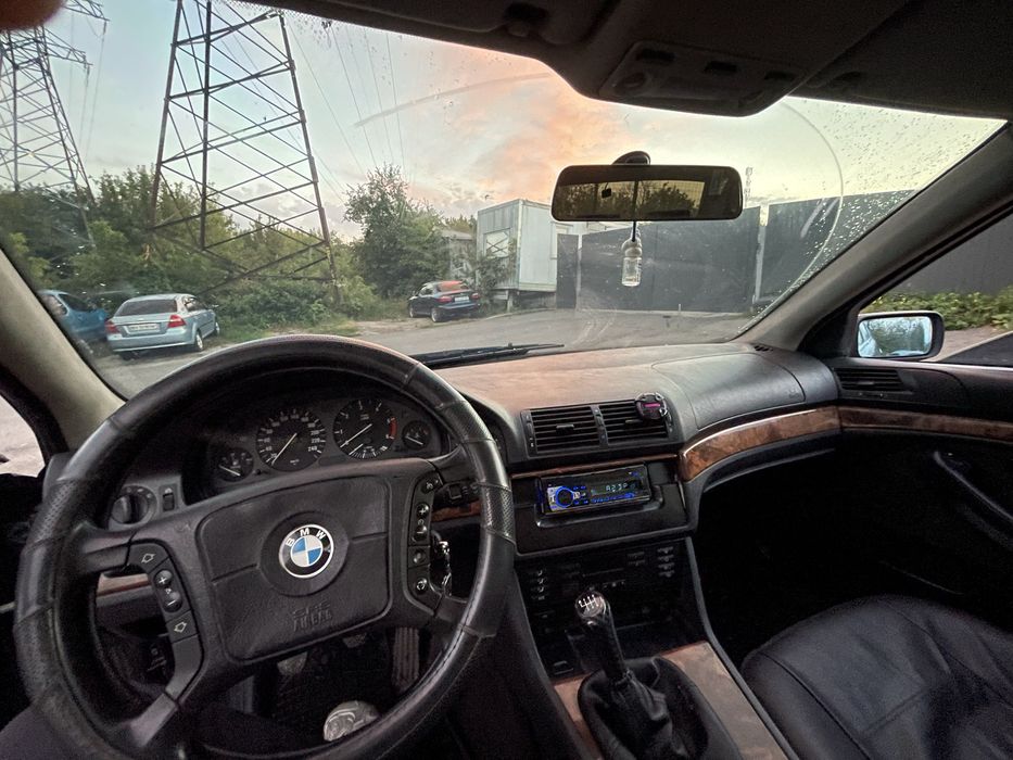 Продам Bmw e39 525tds