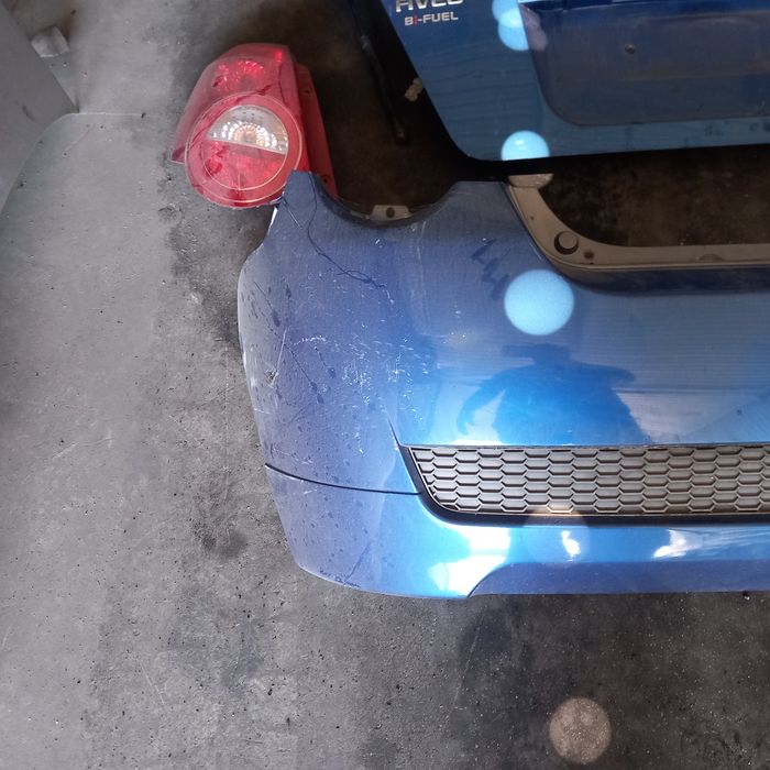 Mala para-choques e Farolins Chevrolet aveo ano 2010