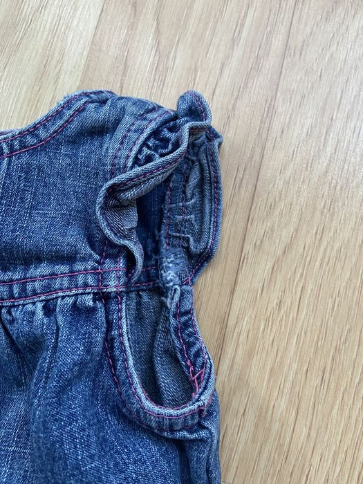 Джинсовий комбінезон для дівчинки