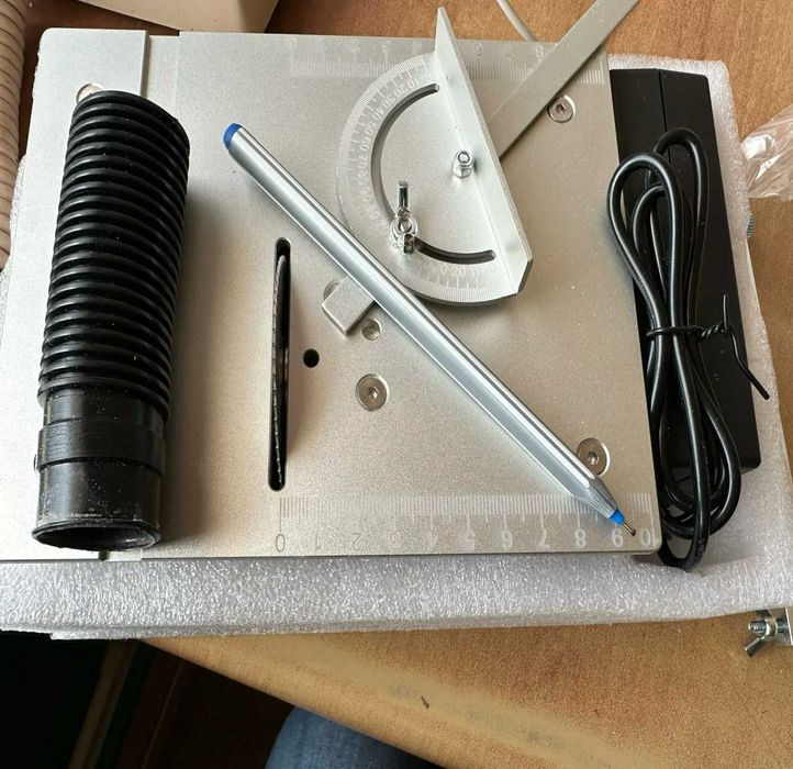 Настольная электрическая пила для дома