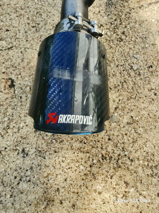 Escape BMW E 87 com duas saídas em inox e carbono