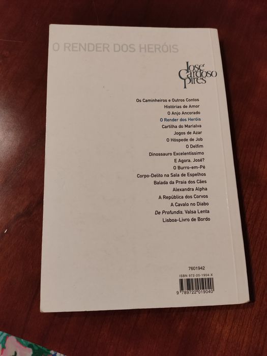 Vendo livro usado em bom estado
