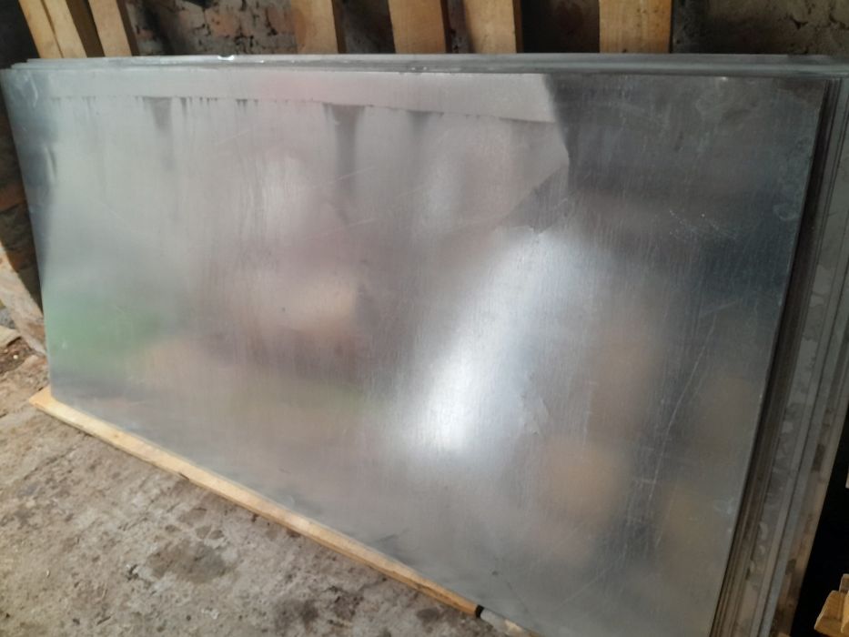 Метал оцинкований листовий 0.7 мм