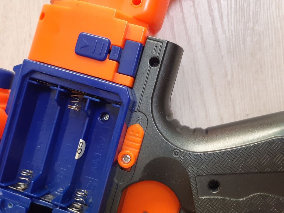 Продаю бластери NERF