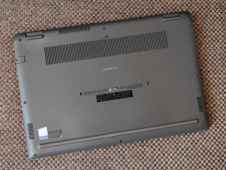 Dell Latitude, 15.6", i3 10110u, 16GB DDR4, 256GB SSD M.2, сірий, б/в