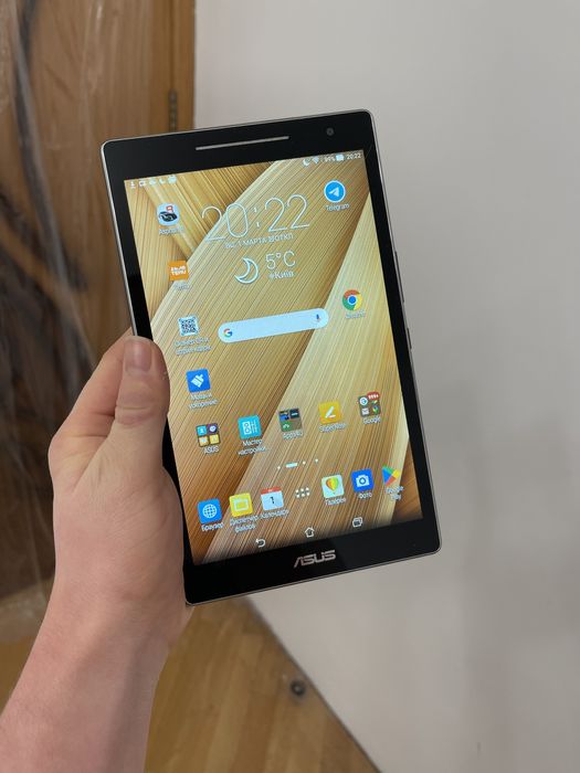 Asus ZenPad 8.0 Z380C / P022 – рабочий, есть нюанс с экраном