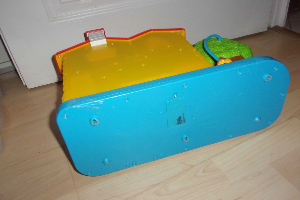 Odkrywczy domek Dumel Discovery mówi rymowanki PL