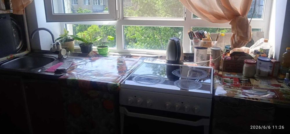 Продам комнату с ремонтом  на Ядова!