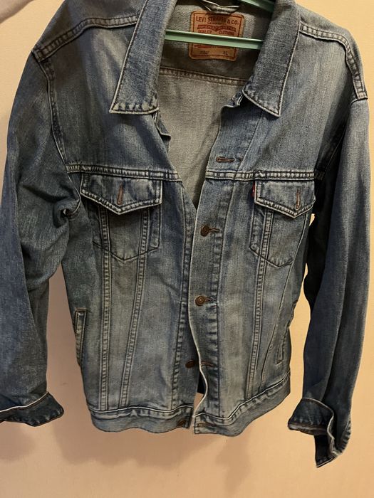 Динсова куртка Levis