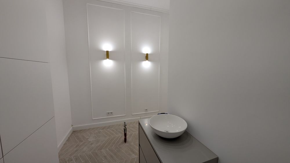 Приміщення в топовій локації в центрі в оточенні нових ЖК, 50 квт