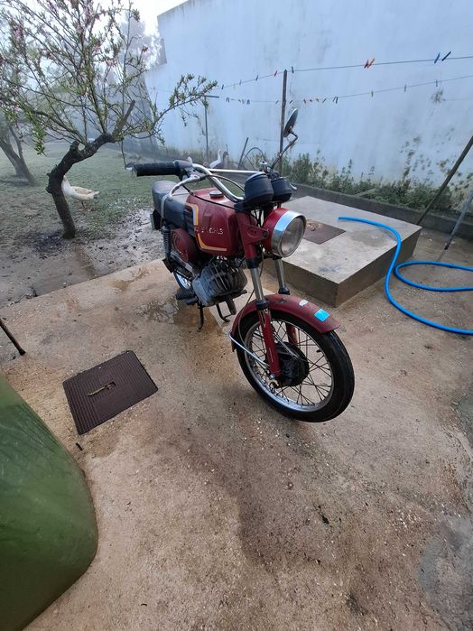Motorizada Sachs V5